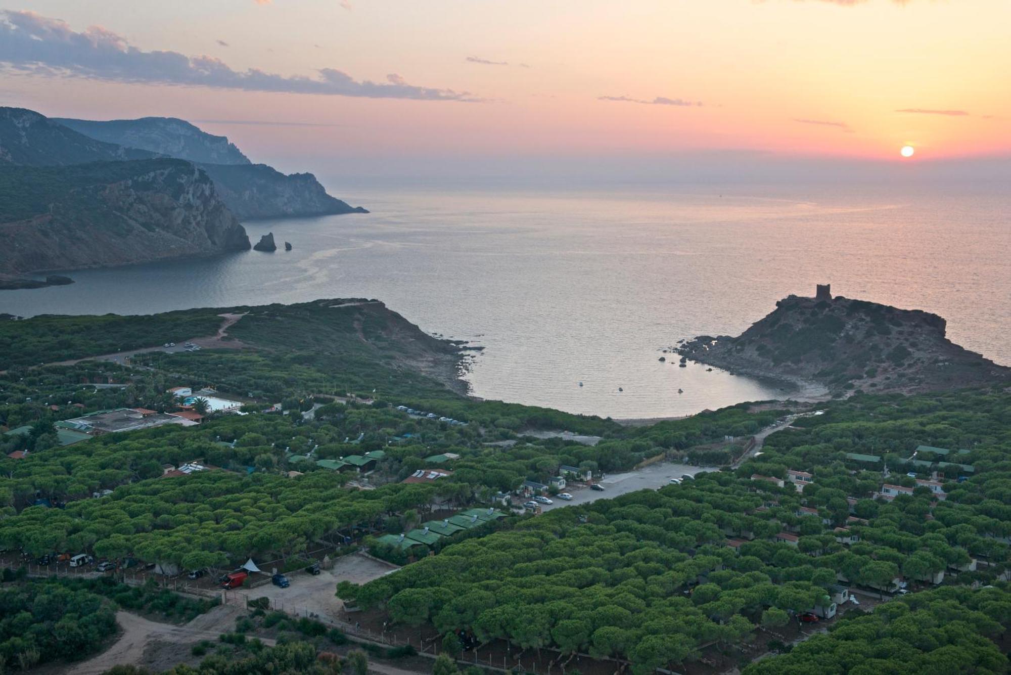 Villaggio Camping Torre Del Porticciolo ปอร์โต คอนเต ภายนอก รูปภาพ