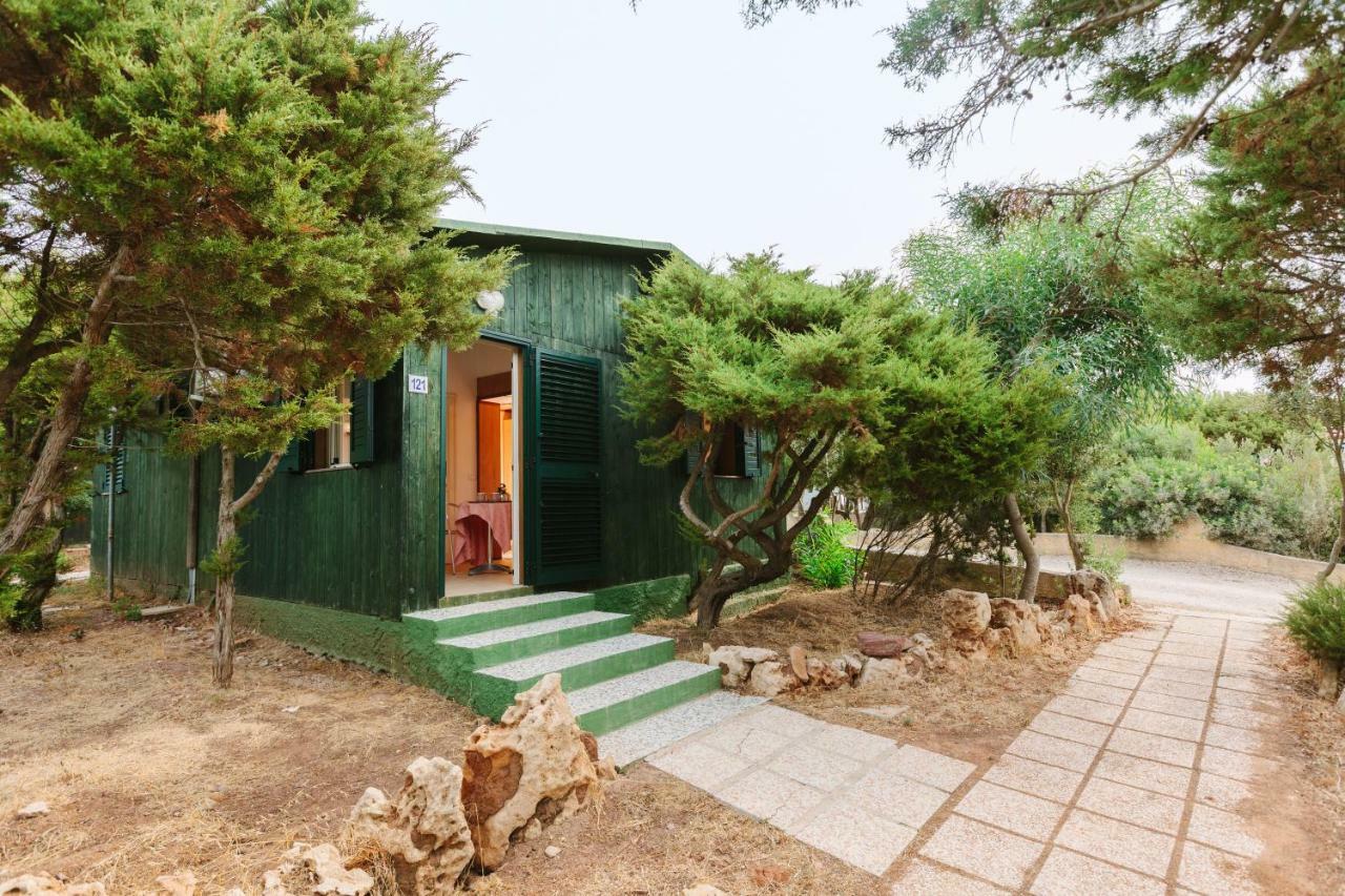 Villaggio Camping Torre Del Porticciolo ปอร์โต คอนเต ภายนอก รูปภาพ
